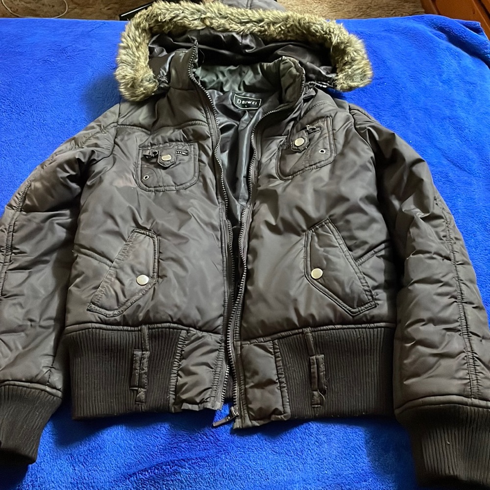 Women rain coat. Woman jacket. Brown jacket. Large . Puffer